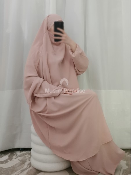Jilbeb rose bébé