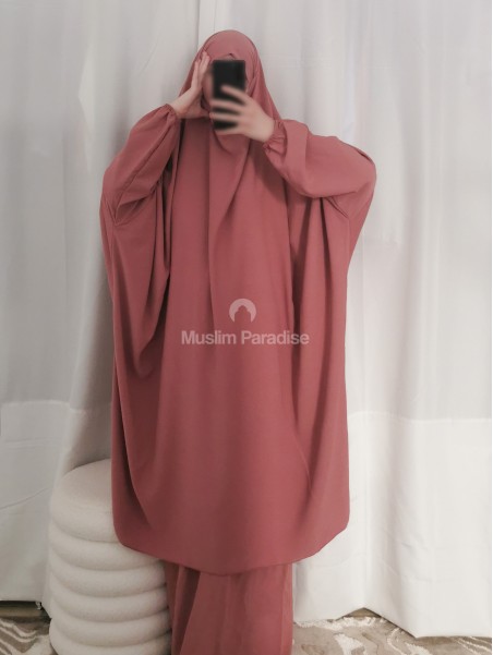 Jilbeb rose foncé
