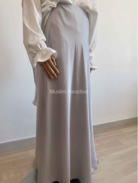 Jupe longue satin gris clair