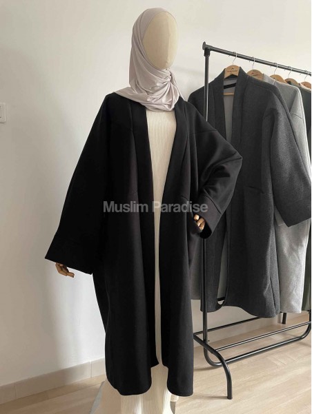 manteau couvrant femme voilée