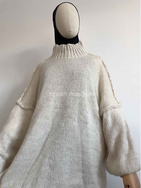 pull oversize beige