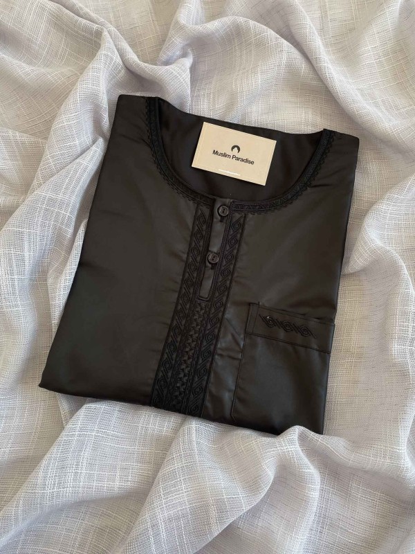 Tenue musulmane coordonnée adulte enfant pour l’Aïd