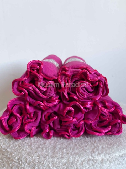 Détail couture du hijab froufrou