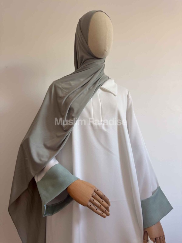 Abaya Elegante con Cuello Camisero – Tejido Premium – Corte Amplio y Estilo Refinado – Muslim Paradise