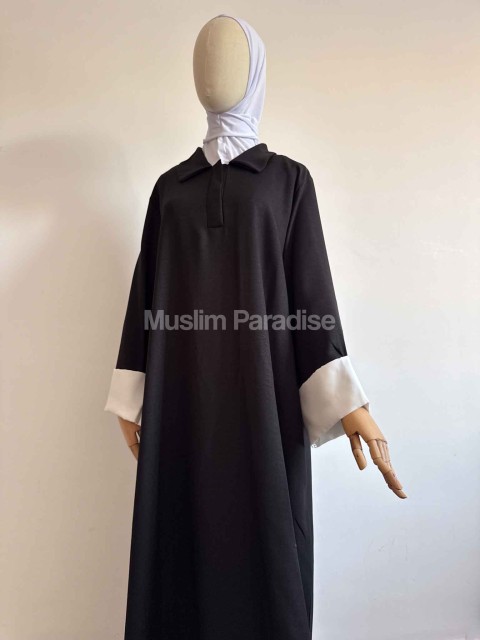 Abaya élégante avec détail contrasté sur les manches