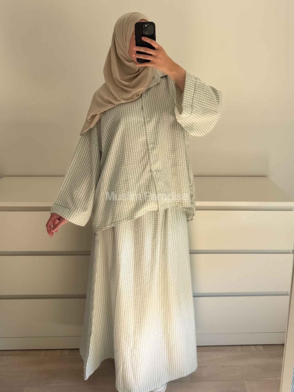 Conjunto de camisa extragrande y falda larga a cuadros para mujer - Muslim Paradise
