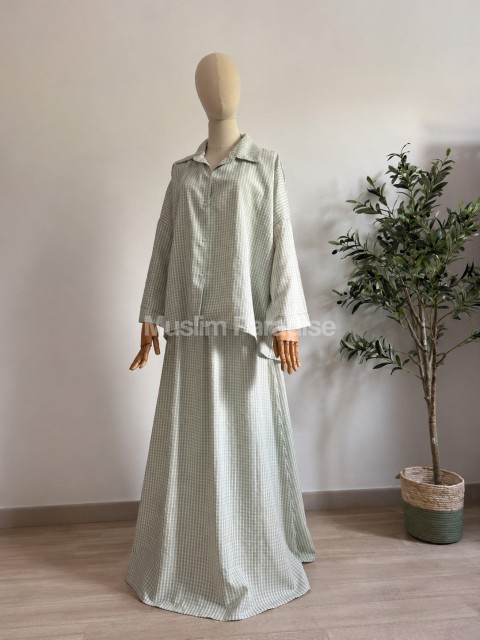 Conjunto de camisa extragrande y falda larga a cuadros para mujer - Muslim Paradise